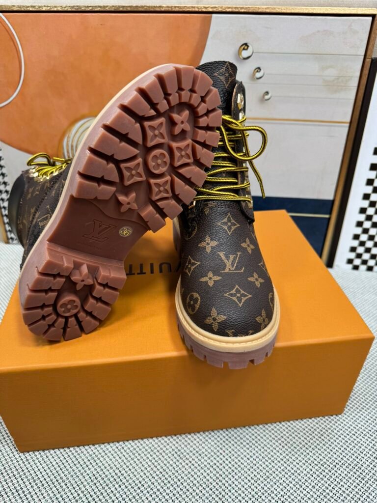 Louis Vuitton Men's Boots detail image 7