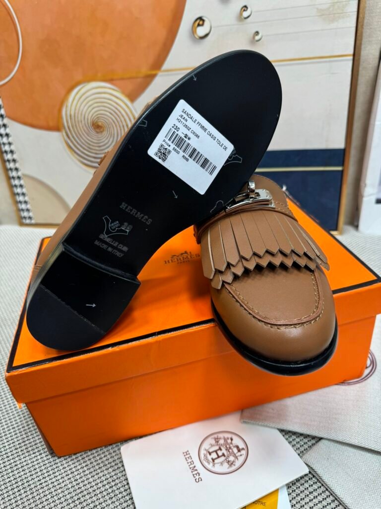 Hermès Unisex Loafers detail 7