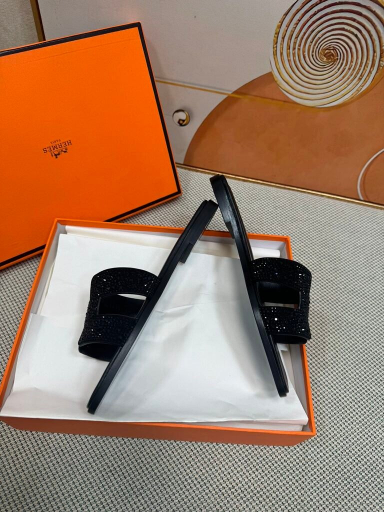 Hermès Unisex Slides detail 7