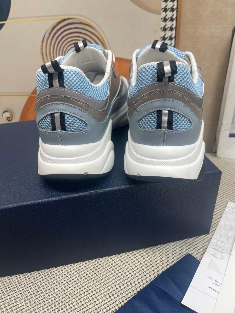 Dior Unisex Chunky Sneakers detail image 7