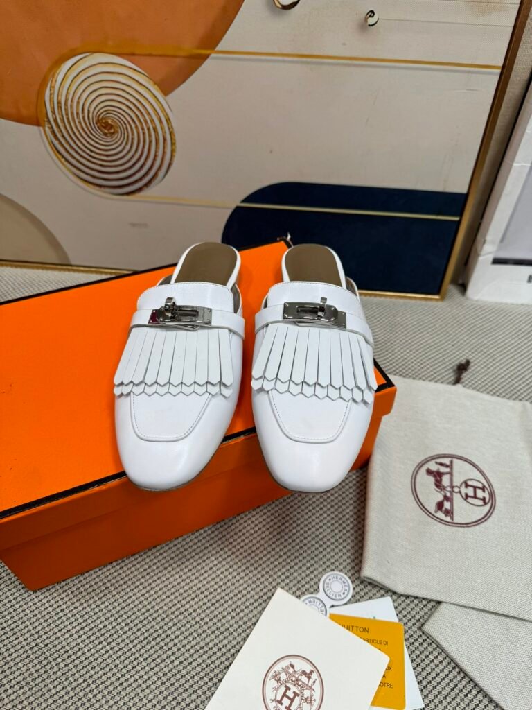 Hermès Unisex Loafers detail 7