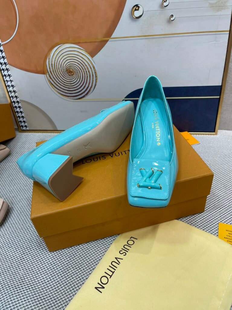 Louis Vuitton Women's High-Heel Pumps detail 7