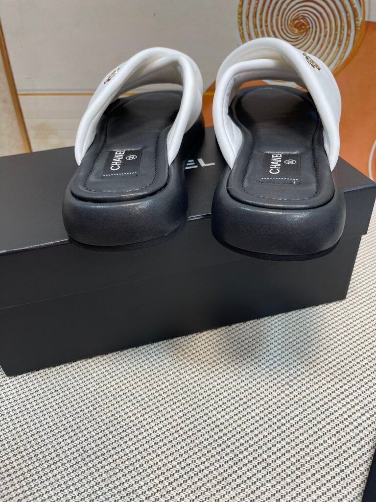 Chanel Unisex Slides detail 7