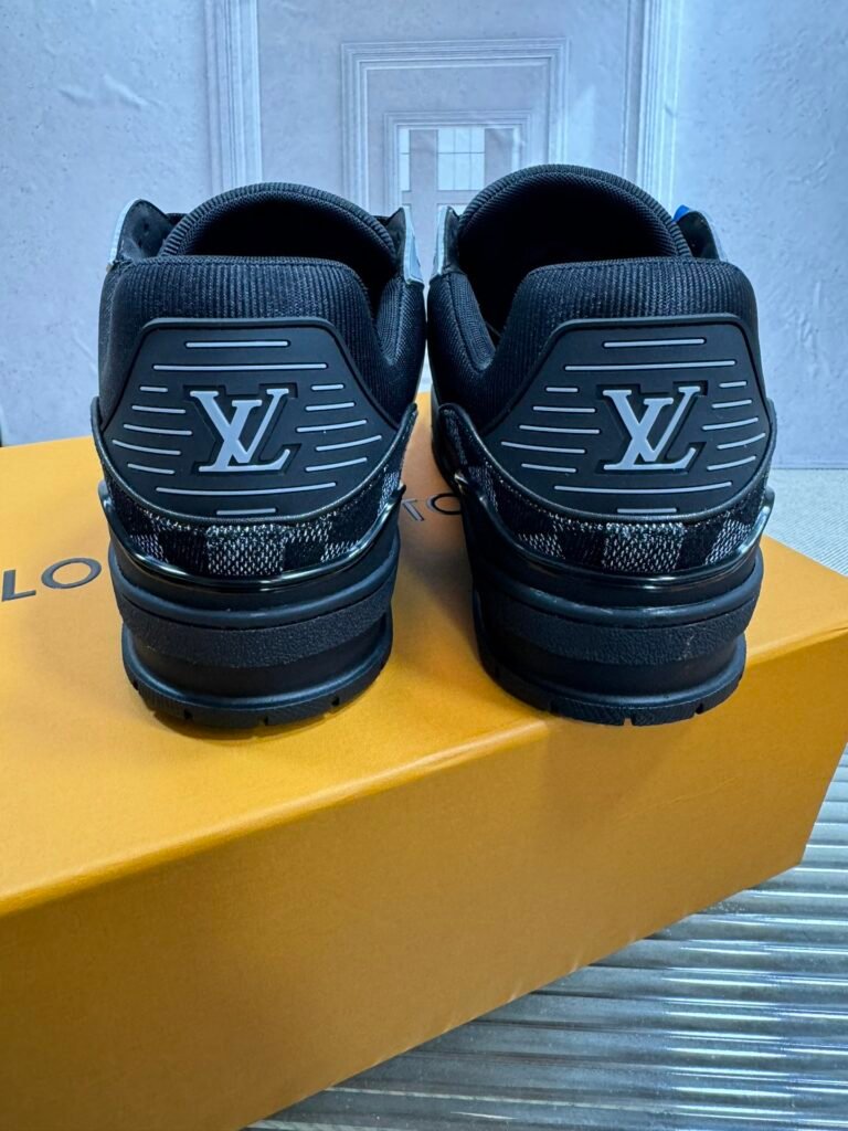 Louis Vuitton Unisex Basketball Sneakers detail 7