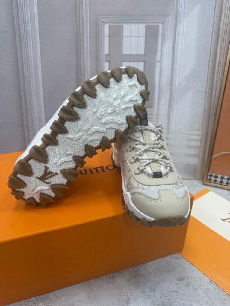 Louis Vuitton Unisex Athletic Sneakers detail 7