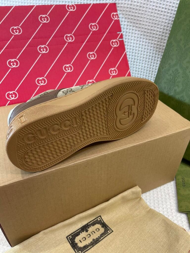 Gucci Unisex Chunky Sneakers detail 7