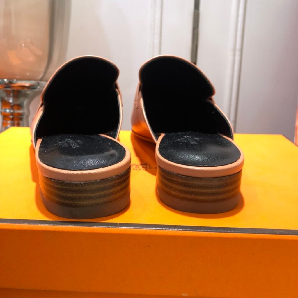Hermès Unisex Loafers detail 7
