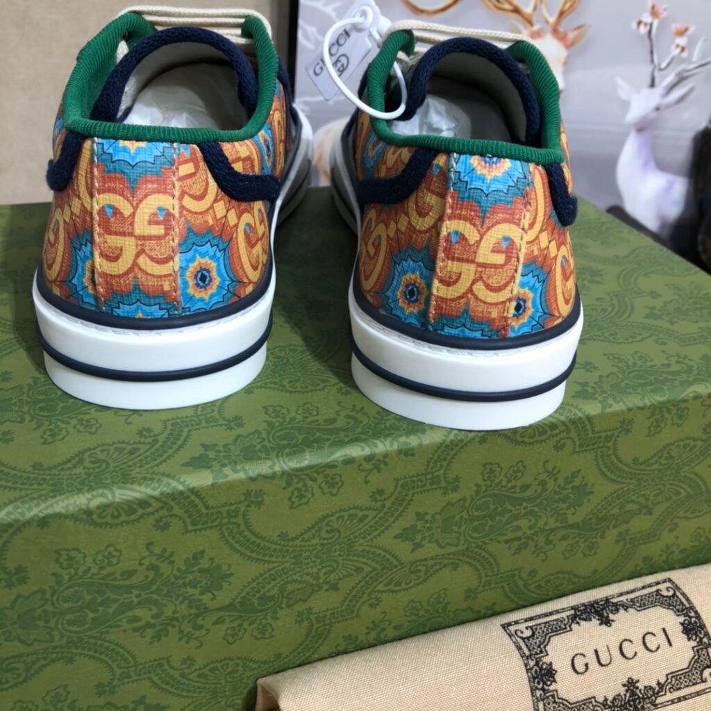 Gucci Unisex Tennis Sneakers detail 7