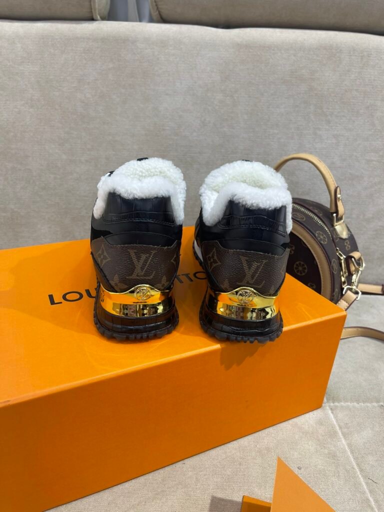 Louis Vuitton Unisex Athletic Sneakers detail 7