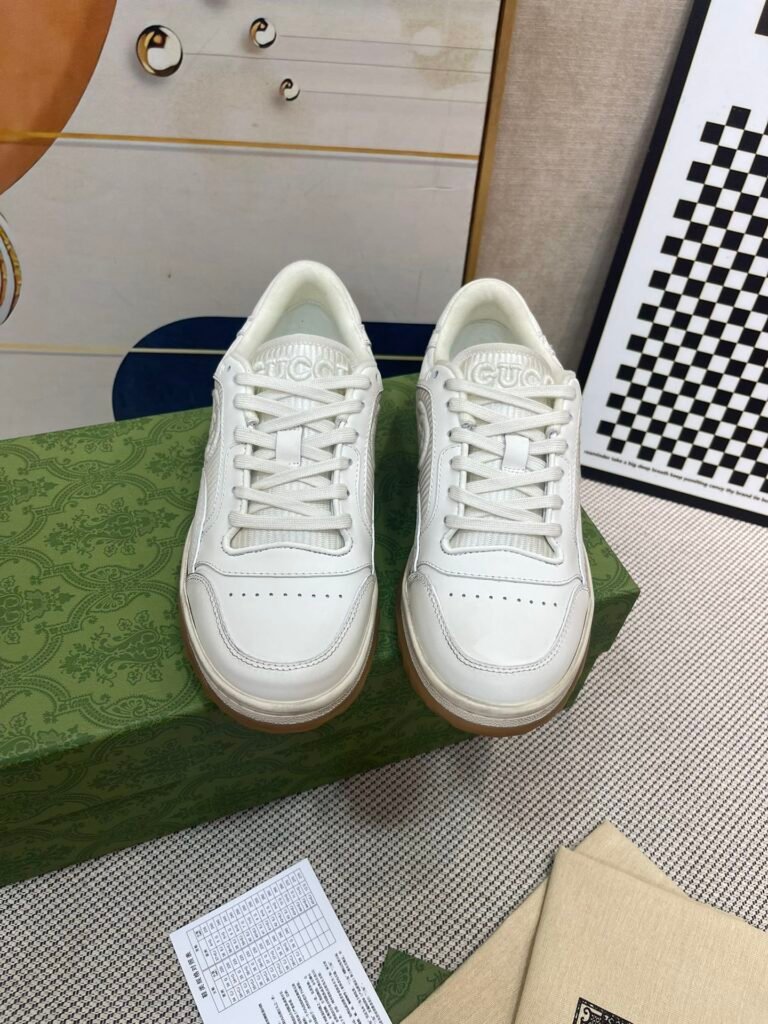 Gucci Unisex Distressed Sneakers detail image 7