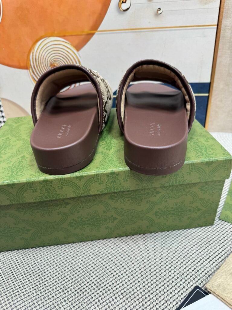 Gucci Unisex Platform Sneakers detail 7