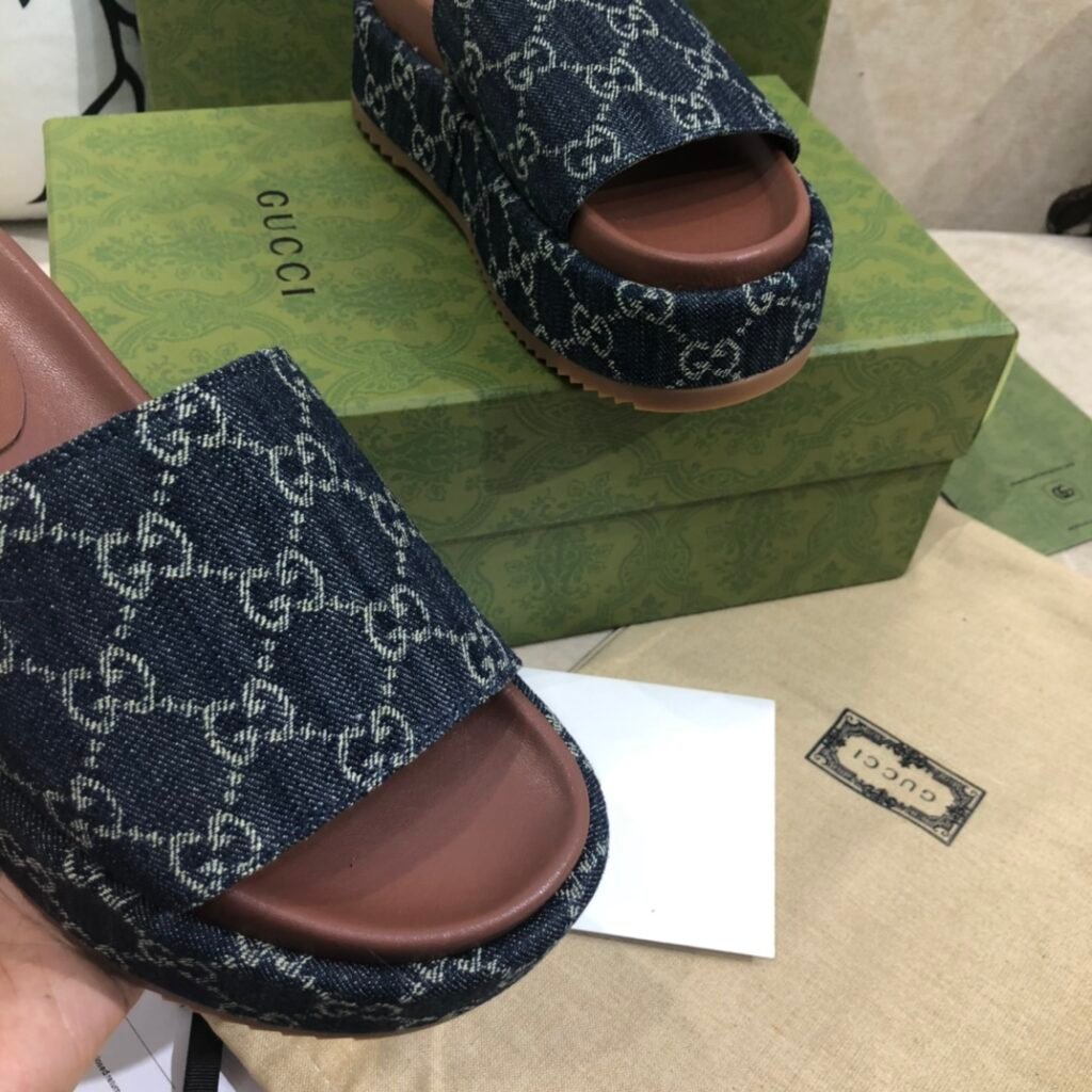 Gucci Women's Slides detail image 7