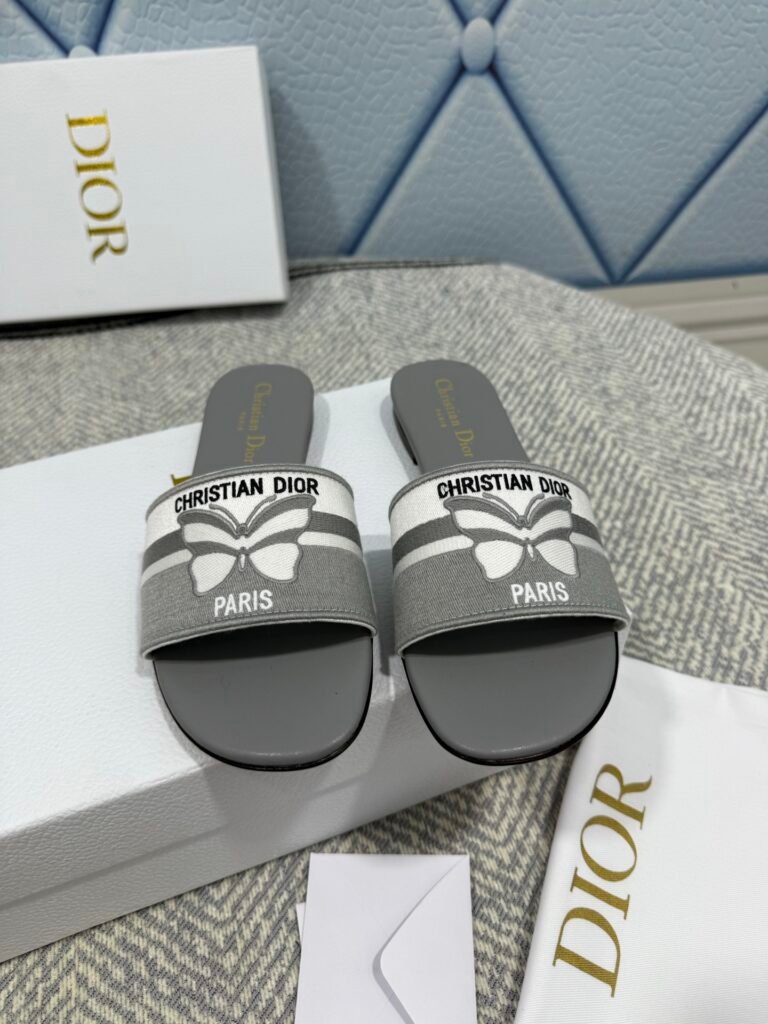 Dior Unisex Slides detail 7