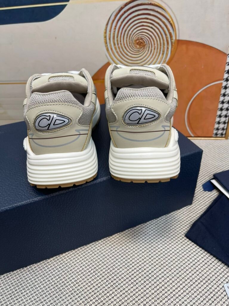 Dior Unisex Chunky Sneakers detail 7