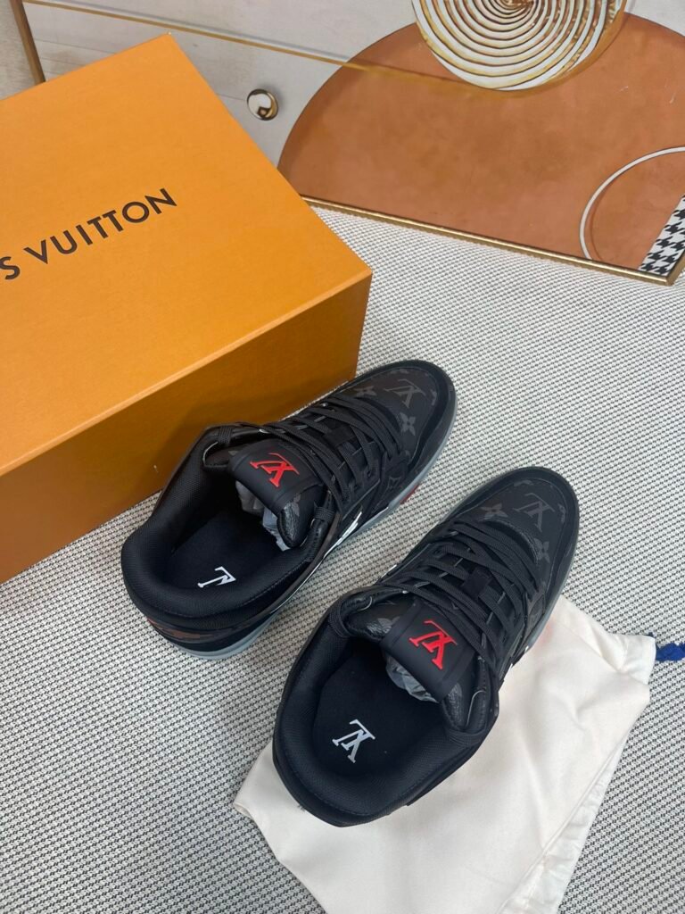 Louis Vuitton Unisex High-Top Sneakers detail 7