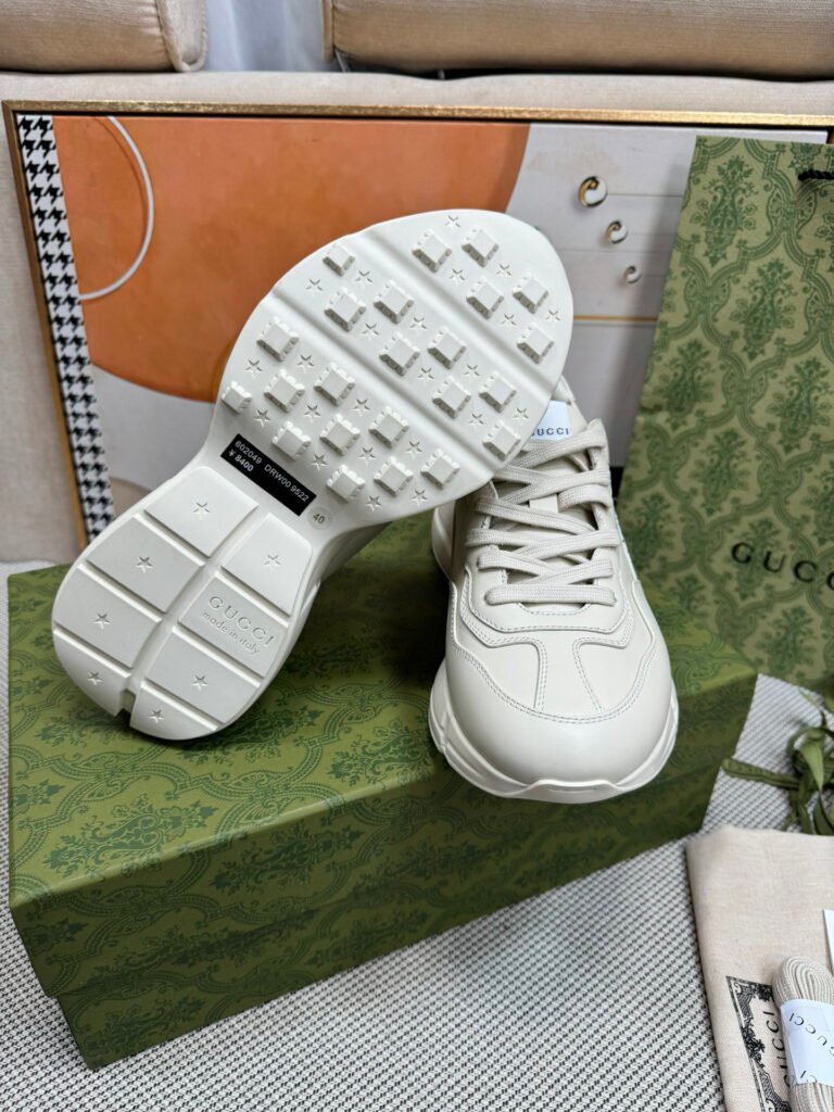 Gucci Unisex Chunky Sneakers detail 7