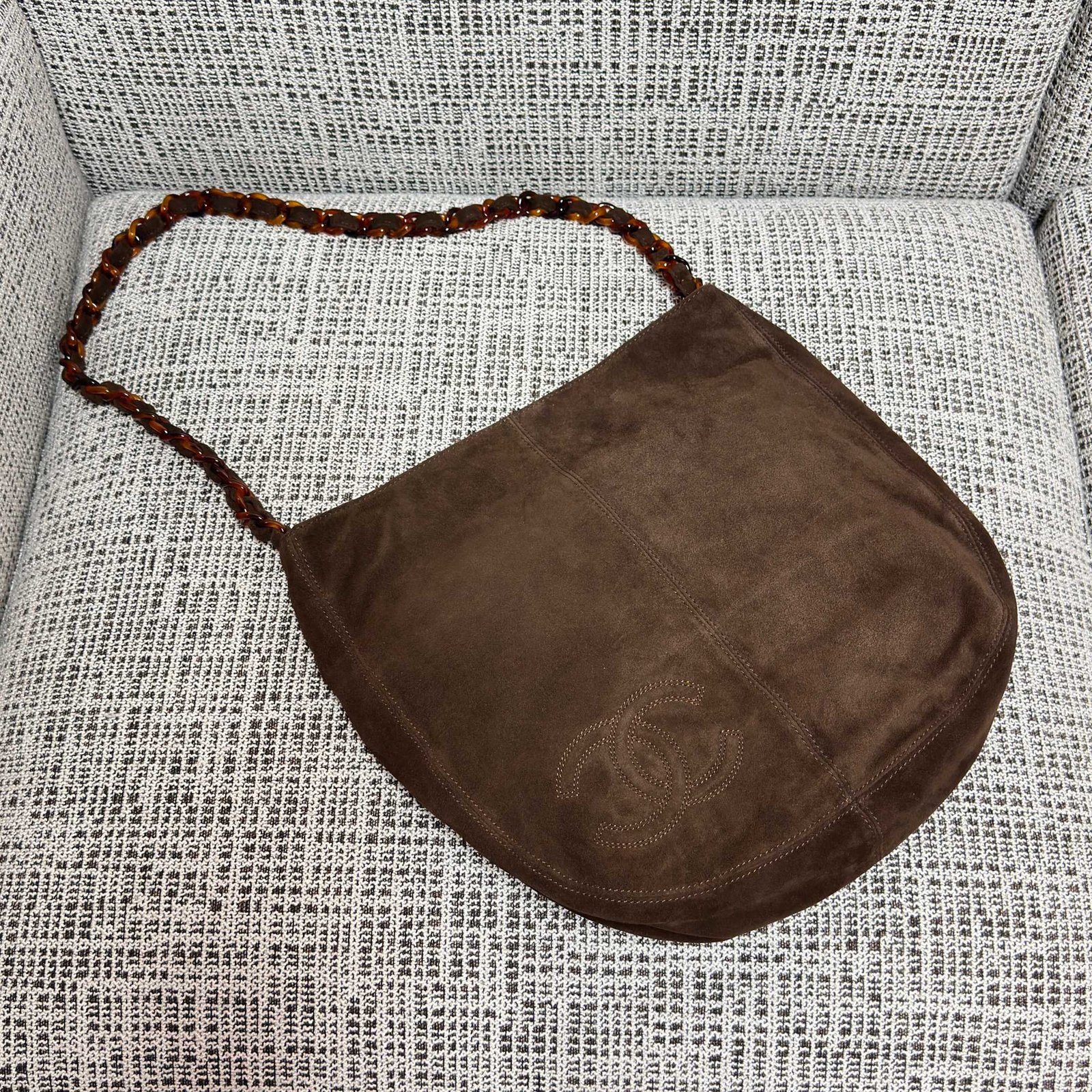 Chanel Crossbody Bag [1214707399]