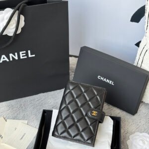 Chanel Wallet [1221021990]