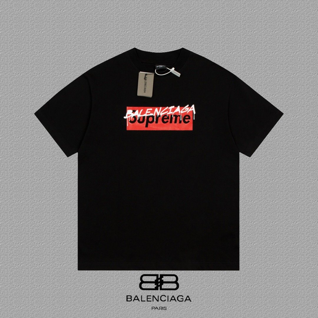 Balenciaga Unisex T-Shirt