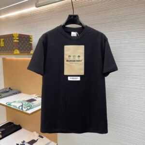 Burberry Unisex T-Shirt