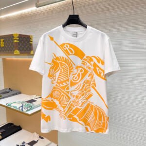 Burberry Unisex T-Shirt