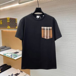 Burberry Unisex T-Shirt