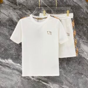 Burberry Unisex T-Shirt