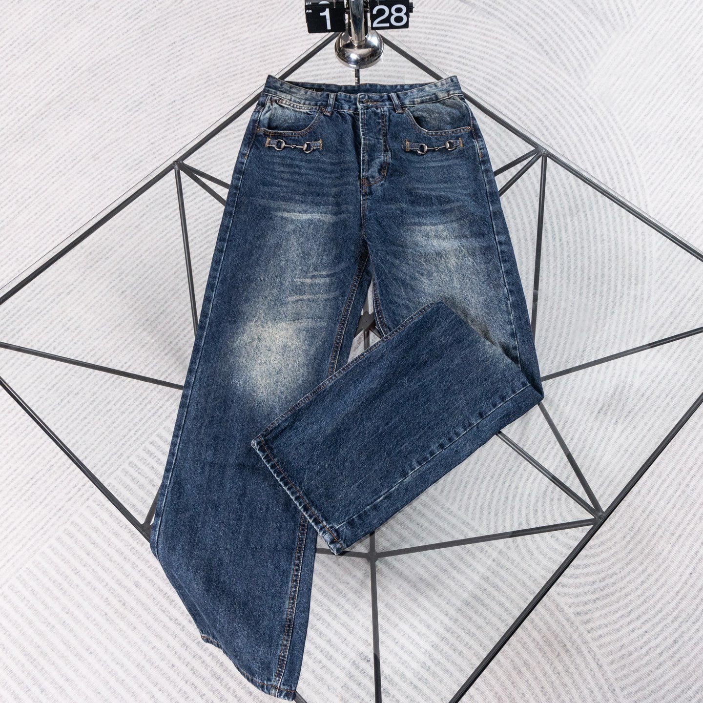 Gucci Unisex Pants