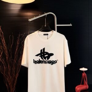 Balenciaga Unisex T-Shirt