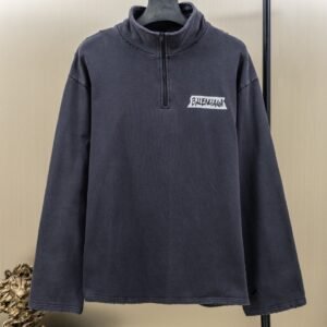 Balenciaga Unisex Sweatshirt