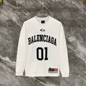 Balenciaga Unisex Sweatshirt