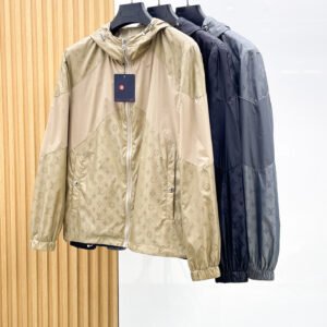 Louis Vuitton Unisex Top