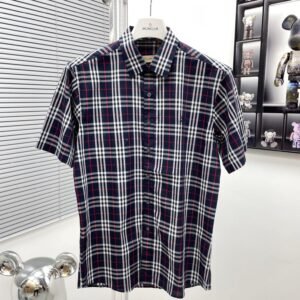 Burberry Unisex T-Shirt