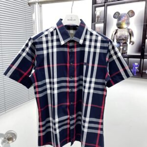 Burberry Unisex T-Shirt