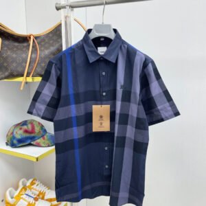 Burberry Unisex T-Shirt