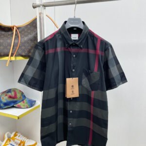 Burberry Unisex T-Shirt