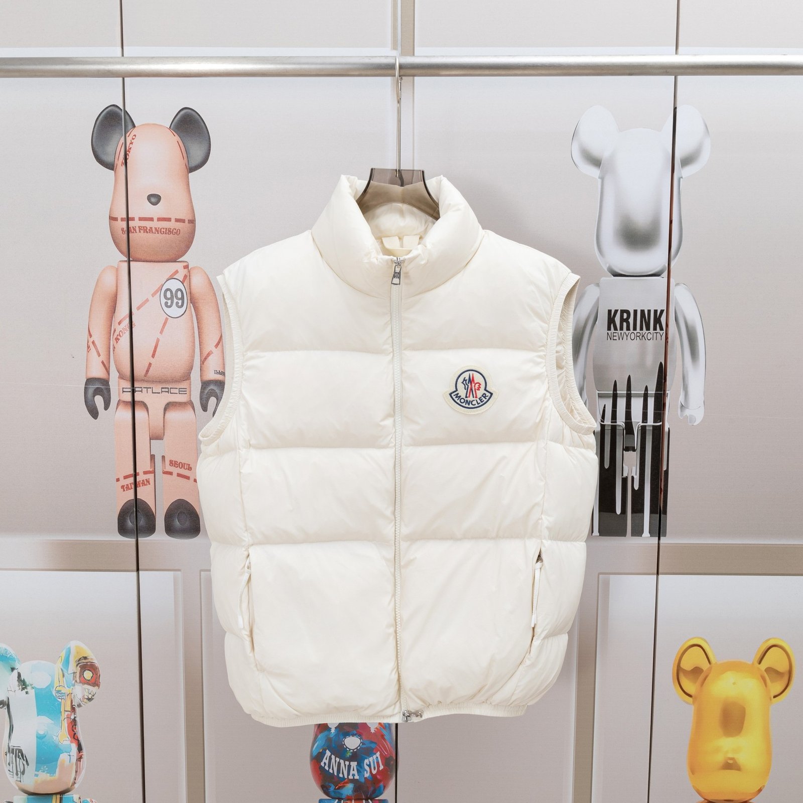 Moncler Unisex Down Jacket